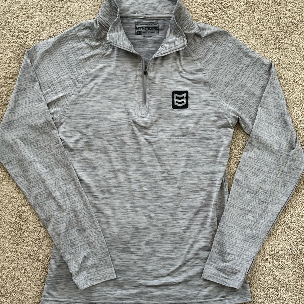 Mtn Ops Women’s Tech Quarter Zip